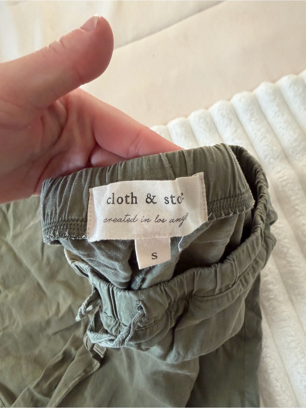 cloth & stone Olive Green Drawstring Jogger Pants - Picture 4 of 6